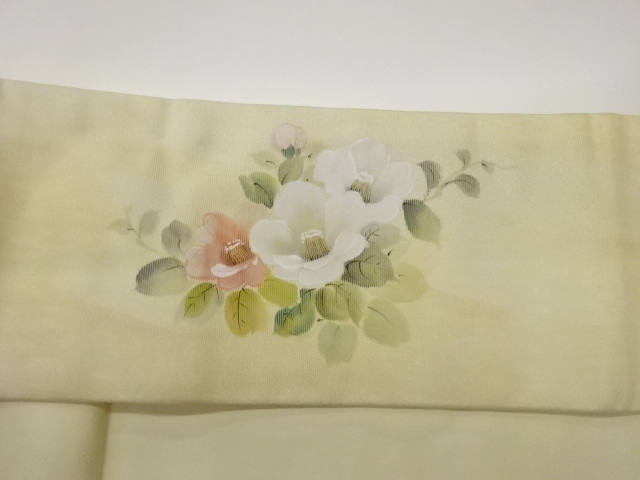  作家物　金彩手描き椿・南天模様名古屋帯